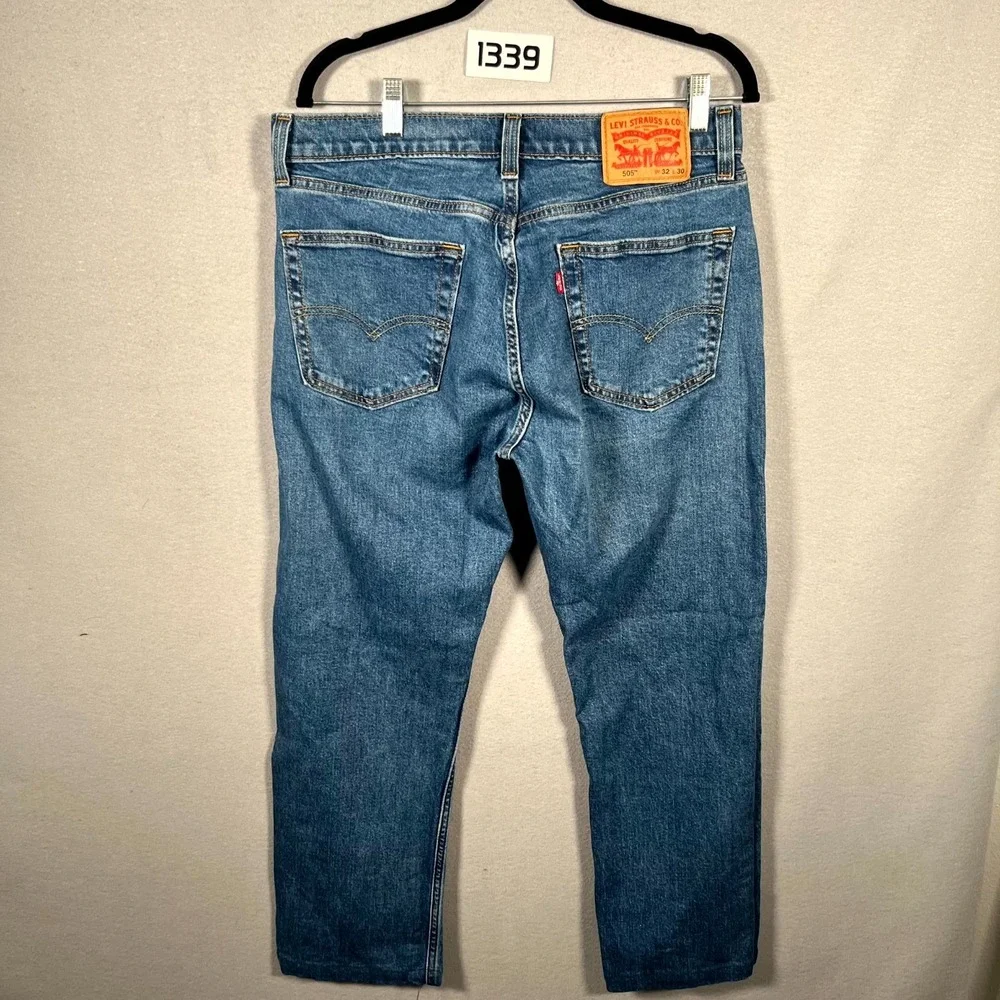 Levi's 505‎ Jeans Mens 32x30 Blue Denim Medium Wash Whiskering Regular Straight